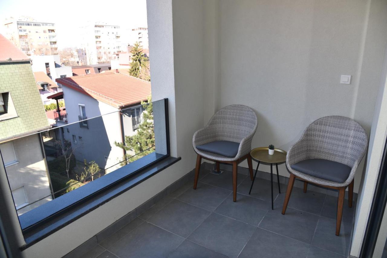 4-Star Zagreb Penthouse Apartment ภายนอก รูปภาพ