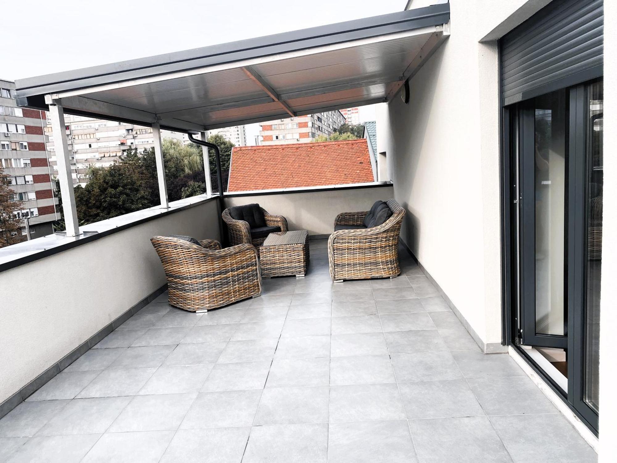 4-Star Zagreb Penthouse Apartment ภายนอก รูปภาพ